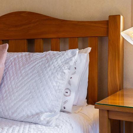 Olive Rabbit - Boutique Bed & Breakfast Turangi Exterior foto