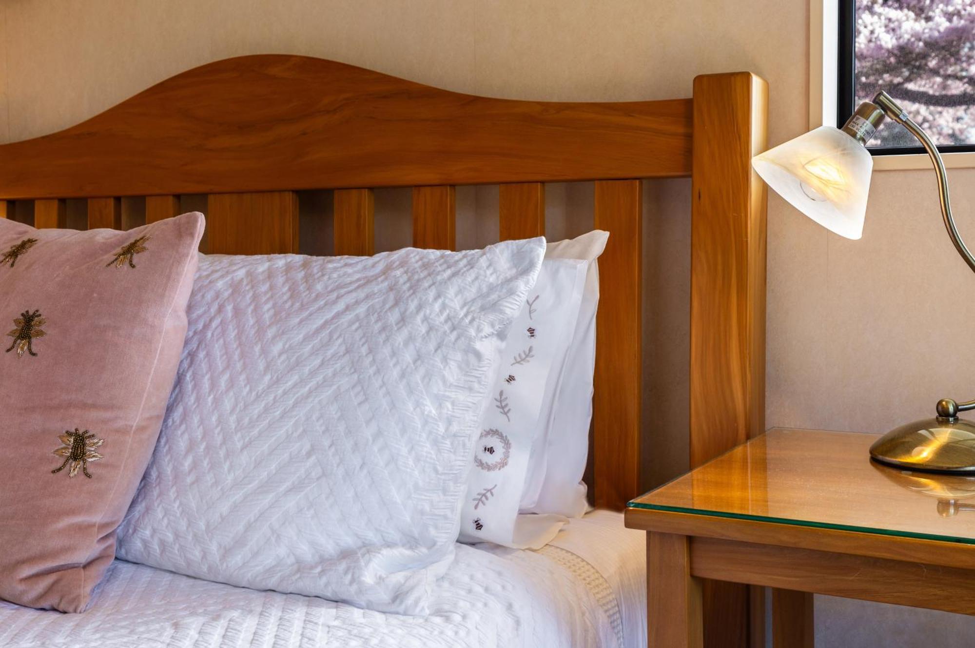 Olive Rabbit - Boutique Bed & Breakfast Turangi Exterior foto