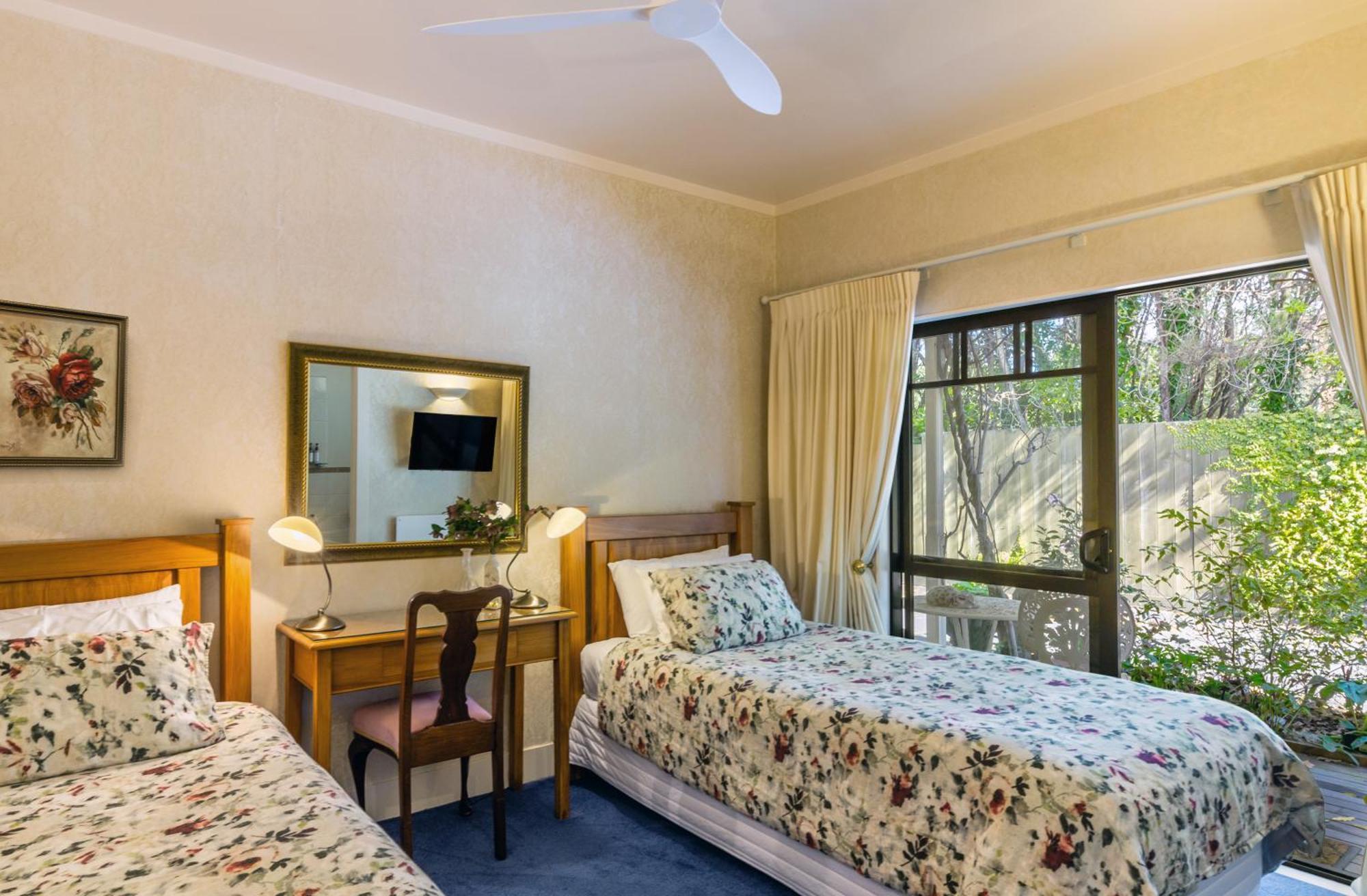 Olive Rabbit - Boutique Bed & Breakfast Turangi Exterior foto
